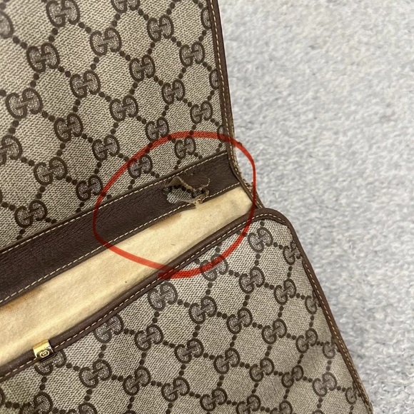 #6 Gucci Vintage GG Supreme PVC Brown Clutch USED SOLD AS IS! LIVE SHOW! - Picture 10 of 16